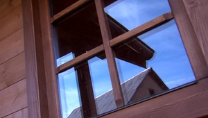 Zobral peniaze za okná, ale nič nedodal. Hrozí mu väzenie