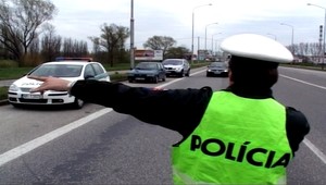 Ako to nespackať: Môžete inému vodičovi ukázať prostredník?