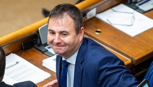 Kéry popiera útok na člena Demokratov. Incident vníma ako provokáciu