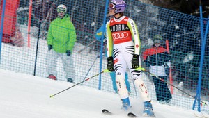 Schildová vyhrala slalom v Courcheveli, Zuzulová vypadla