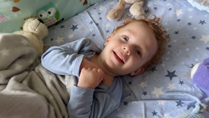 Česi sa spojili. Dvojročnému anjelikovi, ktorému sa míňa čas, vyzbierali milióny