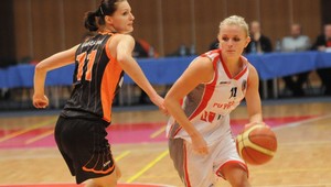 Ruža víťazne, Košice hanebne v basketbalových pohároch