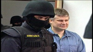 Kajínek píše list. Útek som nechystal, vymyslel si to spoluväzeň