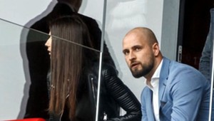 Polícia trestne stíha Kmotríka ml. pre podozrenie z ublíženia na zdraví