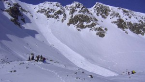 V Tatrách dnes padali LAVÍNY. Jednu strhli Slováci