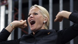 Budúca nórska kráľovná mala úzke kontakty s Epsteinom, ukazujú zverejnené spisy