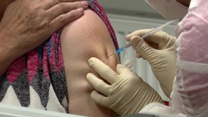 Vyhlásenie konzília odborníkov k prijatým opatreniam: Obmedzenie pohybu nezaočkovaných je kľúčové