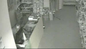 Zlodej to podcenil. Spoznali ho na priemyslenej kamere