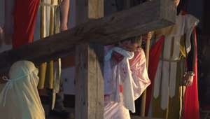 Veriaci na Orave si pripomenuli ťažkú krížovú cestu Ježiša Krista