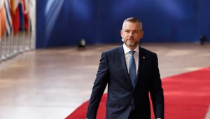 Prezident podpísal zákon o Slovenskej televízii a rozhlase