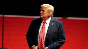 Trump zavádza nové clá na dovoz, dotknú sa Kanady, Mexika aj Číny