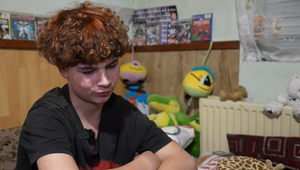 Darované Vianoce TV JOJ: Má len 14 rokov, no je hlavou rodiny. Silný príbeh chlapca z Michaloviec