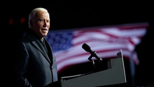 Profil Joa Bidena: Politickú kariéru najstaršieho prezidenta USA zmietali rodinné tragédie