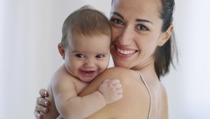 POTVRDENÉ! Bábätká sa smejú už v brušku