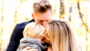 Príde druhé bábätko! JOJkársky moderátor sa pochválil v priamom prenose!