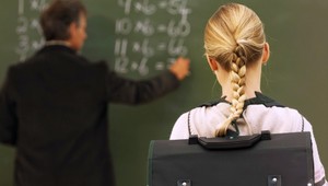 Vrátia sa ešte žiaci do školy? Minister pracuje s viacerými možnosťami