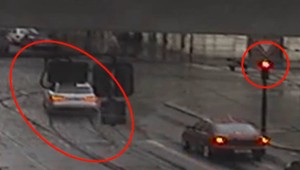 Slováka od zbesilej jazdy neodradil ani semafor či jednosmerka. Test na drogy policajtom odmietol