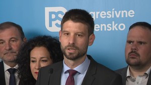 „Ani najväčšie prasce by to nespravili.“ Šimečka vracia Ficovi jeho vlastné slová