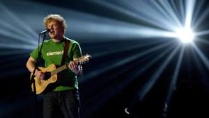 Ed Sheeran rozbil Prahu!