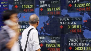 Europoslanci rozhodli. Ratingovým agentúram sprísnili pravidlá