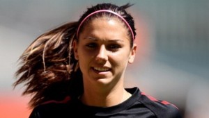 KÚZELNÝ GÓL: Americká futbalistka čarovala chrbtom k bráne