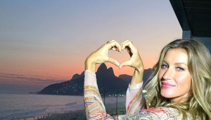 Obrovské gesto! Slávna modelka oslavuje 40 rokov a TÝMTO želaním vyrazil dych!