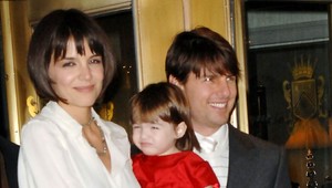 Suri rastie ako z vody: Z dcéry Toma Cruisa je už hotová mladá dáma!