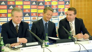 "S fanúšikmi sa treba zhovárať"