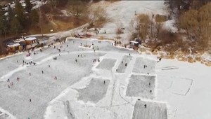 Ako z ľadovej rozprávky: Mínusové teploty vytvorili ideálne podmienky pre korčuliarov