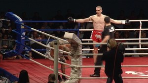 Noc bojovníkov: Nespokojní víťazi...