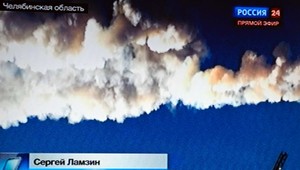 ZÁZNAM. Tresk na oblohe. Takto padal na Urale meteorit...