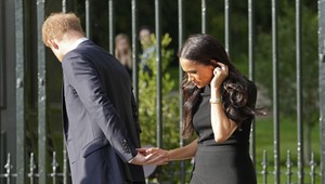 Meghan chce zničiť kráľa?! Chystá vraj pomstu, tvrdí odborník na kráľovskú rodinu!