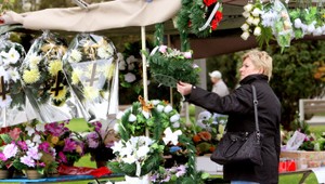 Do dušičiek zostáva mesiac, no Slováci podľahli panike