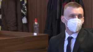 Muž, ktorý škrtil šnúrkou kamaráta a hodil do kanála, pozná svoj verdikt