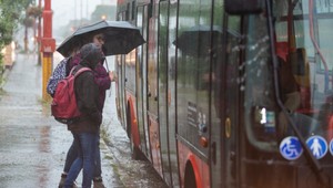 Vo viacerých okresoch Slovenska platí výstraha pred dažďom