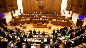 Mlieko, mäso i chlieb zlacnejú. Poslanci chcú vidieť návrh