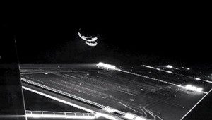 S kométou sa odfotila sonda Rosetta