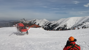 Pri páde z hrebeňa Malej Fatry sa vážne zranila turistka
