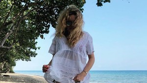 Česká topmodelka zbiera odpadky na Bali