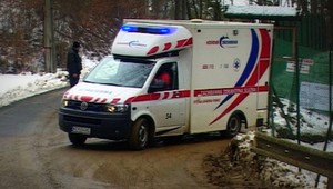 Robotník (38) sa na Domaši napichol na kovovú tyč!