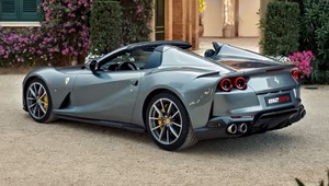 TENTO zvuk si zamilujete: Pozrite si horúce video so štýlovým Ferrari