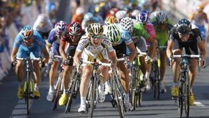 Hetrik Cavendisha na TdF aj vďaka hlavičke