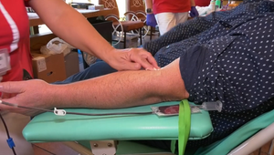 Darovanie krvi na salaši – v Zázrivej spojili dobrý skutok s dobrými haluškami