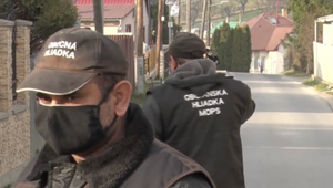 V najväčšej rómskej osade na Slovensku nedodržiavajú prísne hygienické opatrenia. Miestna lekárka má strach