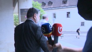 Televízny "prestup" roka? Známy jojkársky redaktor prichytený s mikrofónom konkurenčnej televízie