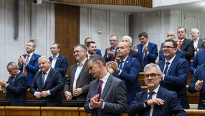 NR SR: Poslanci vyzvali Sulíka, aby uhradil státisíce v súvislosti s EXPO Dubaj