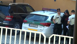 Agresívny útok v centre Žiliny. Mladík skončil v nemocnici s krvácaním do mozgu