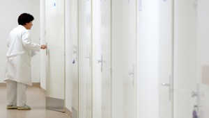 Počas silvestrovských osláv prepadli lekárku (74)