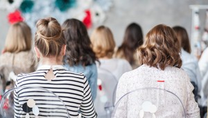 Dnes je Medzinárodný deň boja proti násiliu na ženách. Hľadali sme odpovede, ako im účinne pomôcť