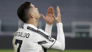 Ronaldo sa zľakol lopty, Liga majstrov mu je prekliata